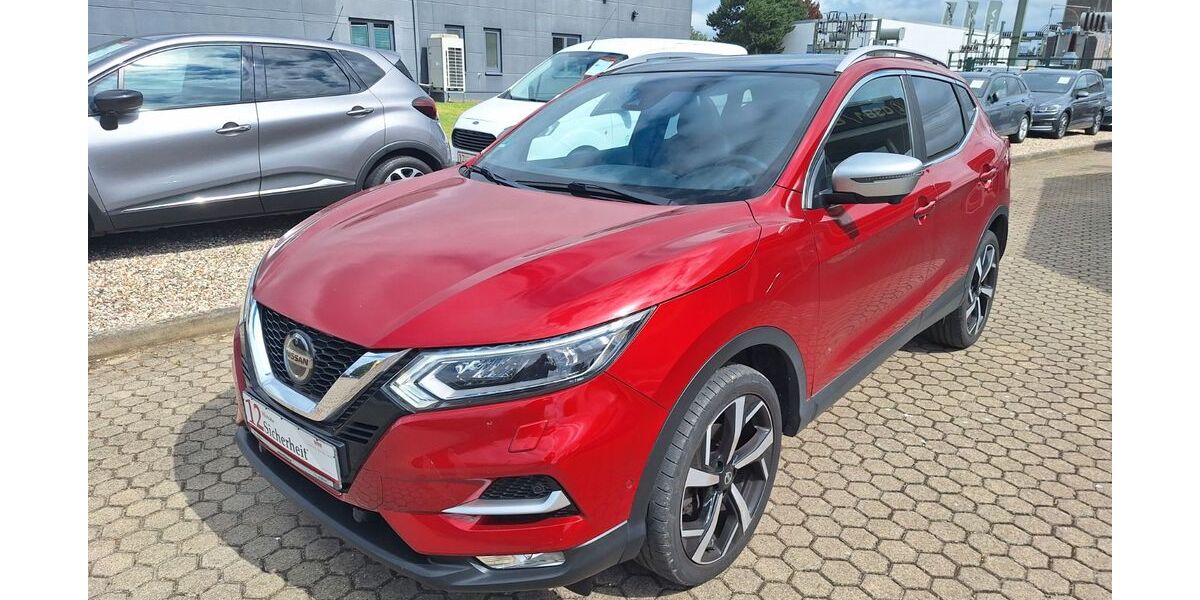 Nissan Qashqai 68.000 km 13.990 &euro; Rostock 18146