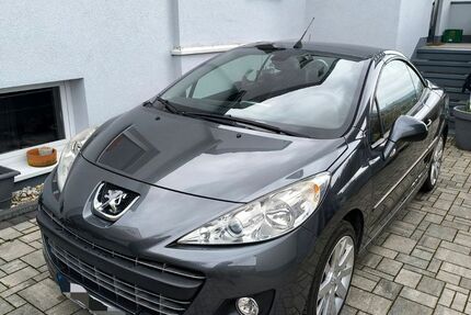 Peugeot 207 89.900 km 6.700 &euro; Gelnhausen 63571