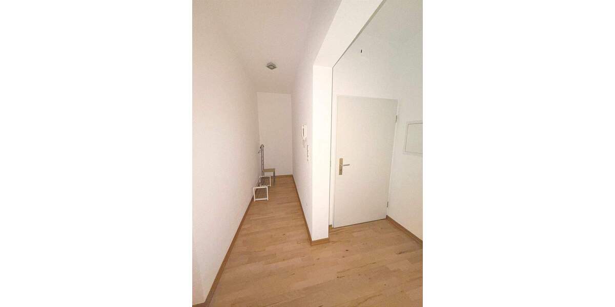 Etagenwohnung Schweich - 2 Zimmer, 73 m&sup2;, 670&euro; | Angebot:26274486