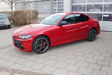 Alfa Romeo Giulia 7.300 km 35.900 &euro; Weilheim 82362