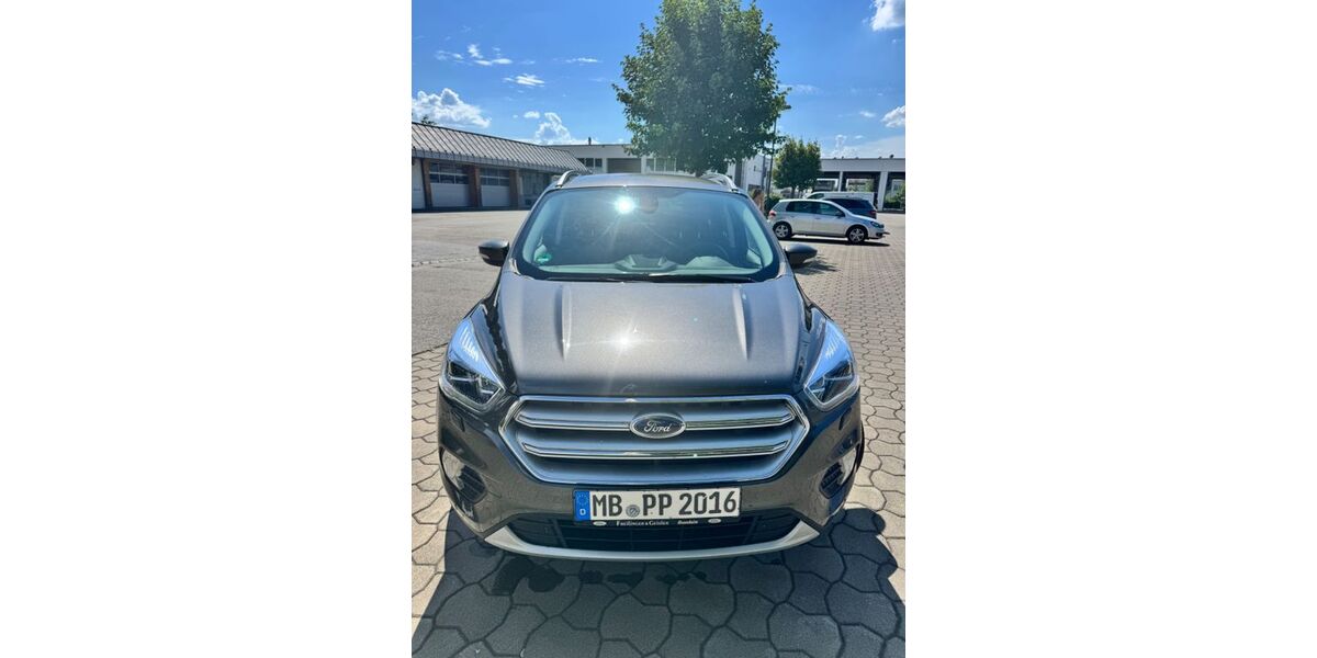 Ford Kuga 110.440 km 10.990 &euro; Bayrischzell 83735