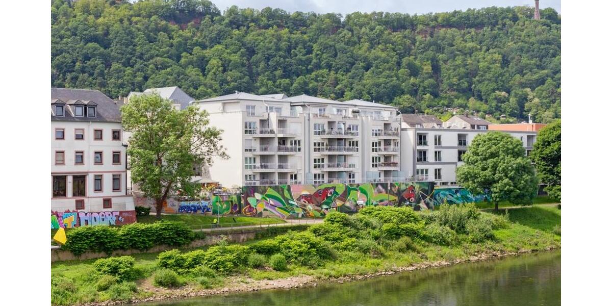 Wohnen mit tollem Moselblick-Attraktive Penthousewohnung mit eigenem Aufzugsausgang an der Mosel - Einfamilienhaus Trier Feyen-Weismark | Angebot:26882302