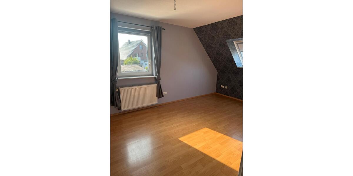 Reihenhaus Schiffdorf - 5 Zimmer, 127 m&sup2;, 250.000&euro; | Angebot:26522594
