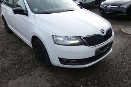 Skoda Rapid/Spaceback 96.000 km 9.890 &euro; Neu-Ulm 89231