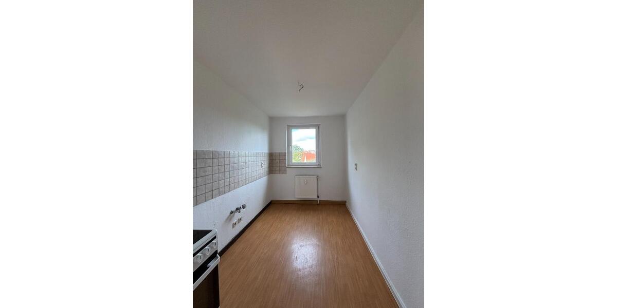 Etagenwohnung Gräfenhainichen - 3 Zimmer, 60 m&sup2;, 410&euro; | Angebot:22832037