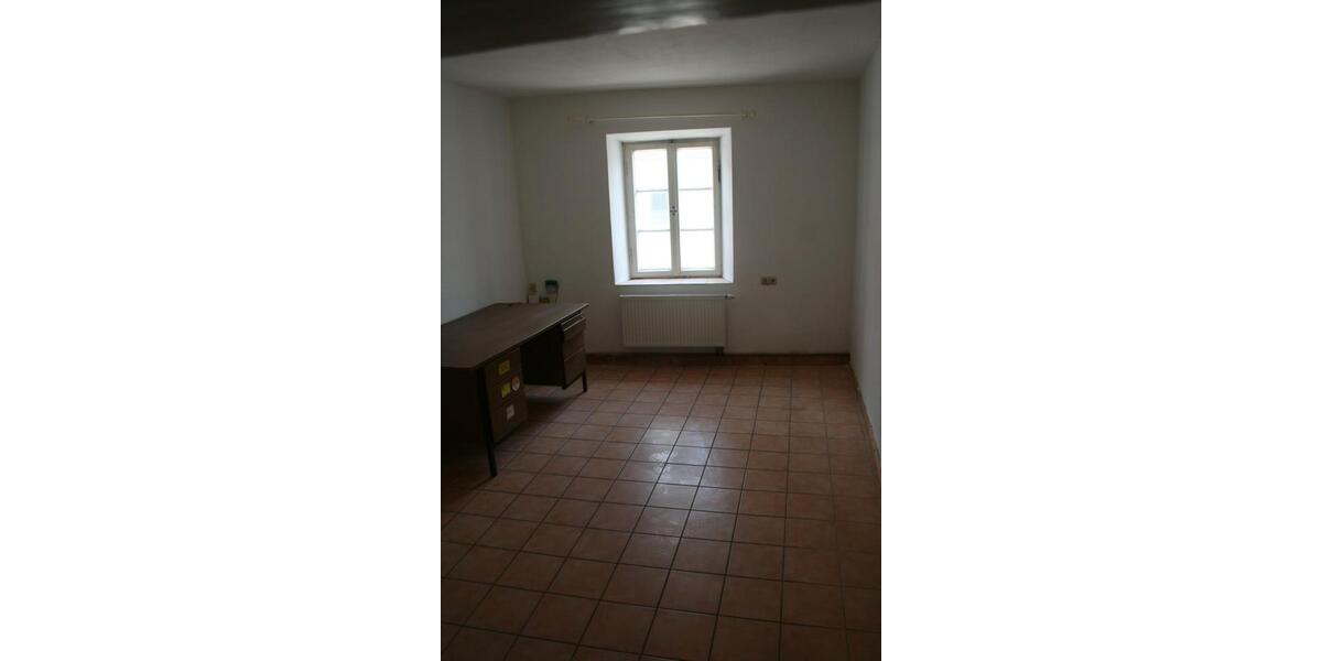 Einfamilienhaus Reisbach Englmannsberg - 8 Zimmer, 300 m&sup2;, 3.000&euro; | Angebot:26383330