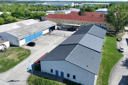 Halle in Brandenburg an der Havel 4.950 € 707 m² zimmer