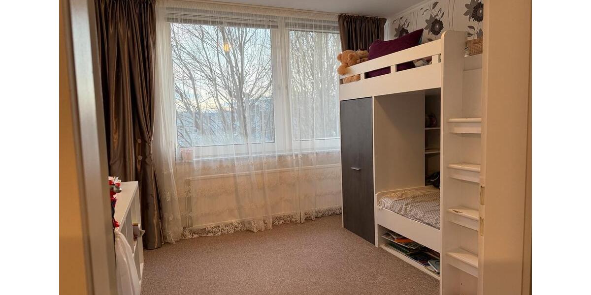 Etagenwohnung Sarstedt - 3 Zimmer, 81 m&sup2;, 185.000&euro; | Angebot:26268154