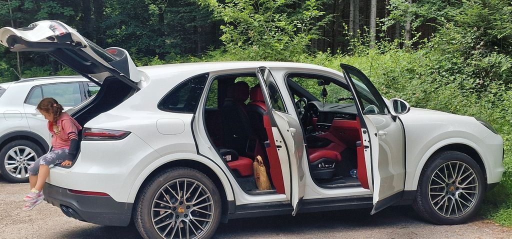 Porsche Cayenne 80.000 km 57.000 € Murrhardt 71540