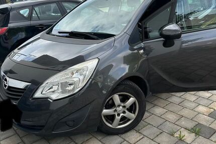 Opel Meriva 154.600 km 2.990 &euro; Heimertingen 87751