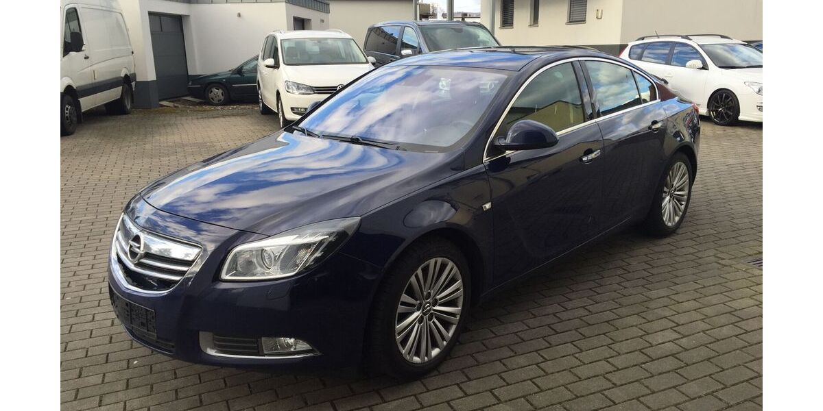 Opel Insignia 193.000 km 8.999 &euro; Bielefeld 33613