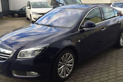 Opel Insignia 193.000 km 9.499 € Bielefeld 33613