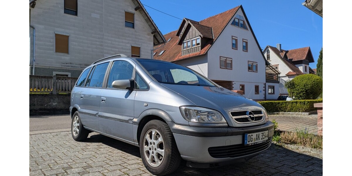 Opel Zafira A 242.200 km 2.200 &euro; Heidelberg 69117