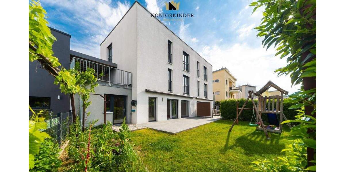 Doppelhaushälfte Stuttgart Zuffenhausen - 8 Zimmer, 154 m&sup2;, 945.000&euro; | Angebot:24709813