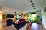 CITYHOUSE: Moderne Doppelhaushälfte mit großem Garten, Hobbyraum Souterrain, Keller, Terrasse