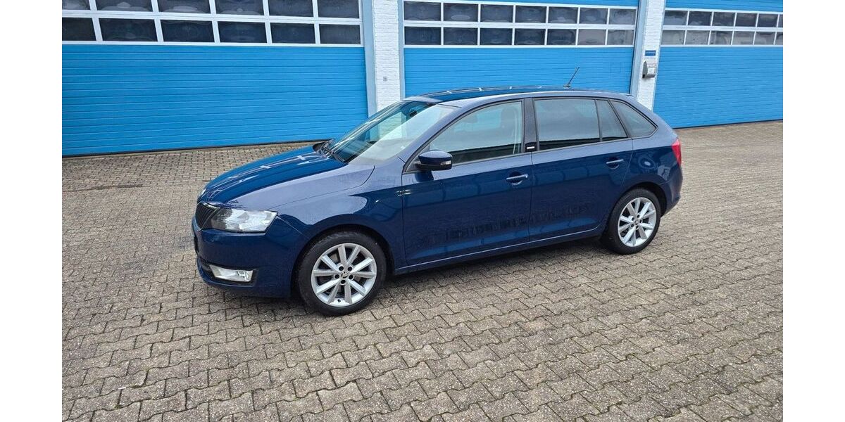 Skoda Rapid 150.000 km 7.900 &euro; Aachen 52068