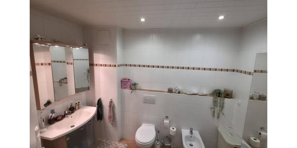 Erdgeschoßwohnung Stuhr - 2 Zimmer, 74 m&sup2;, 900&euro; | Angebot:27543217