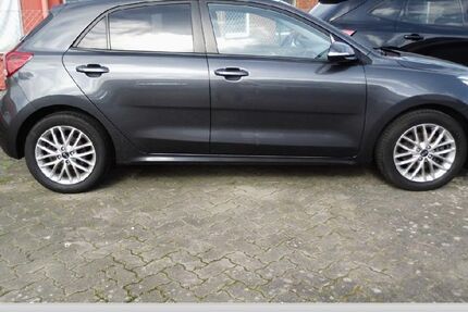 Kia Rio 100.450 km 9.490 &euro; Elmshorn 25337