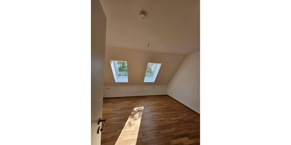 Etagenwohnung Herzogenaurach - 2 Zimmer, 76 m&sup2;, 450.000&euro; | Angebot:26881757