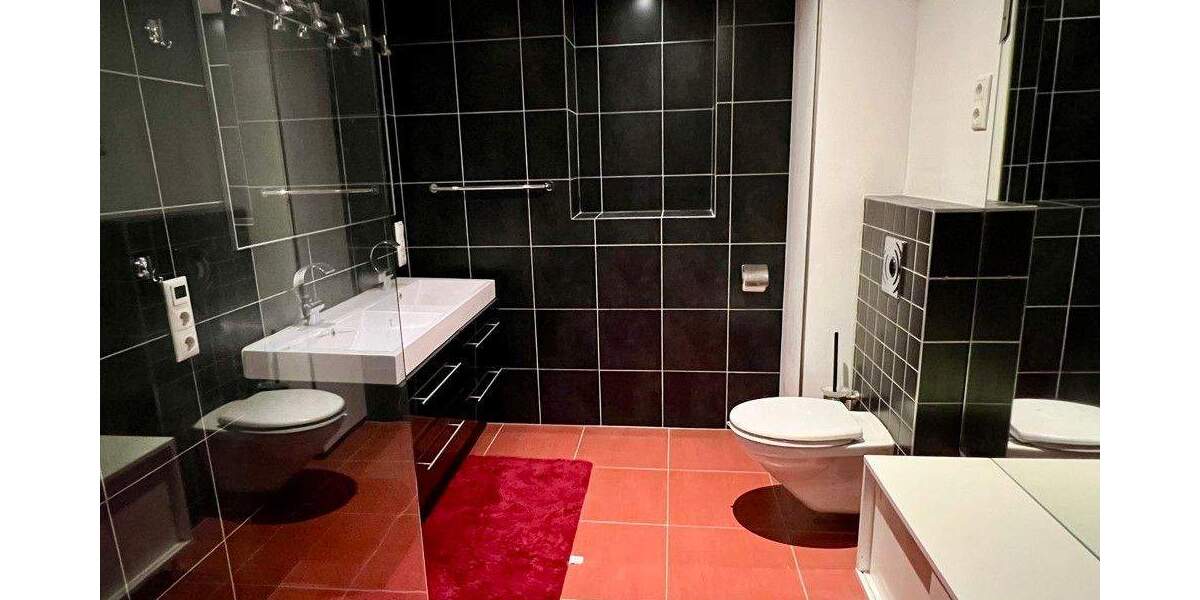 Reihenmittelhaus Neustadt an der Waldnaab Neustadt - 7 Zimmer, 238 m&sup2;, 269.000&euro; | Angebot:25779826