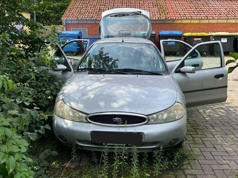 Ford Mondeo 96.500 km 1.500 € Osnabrück 49080