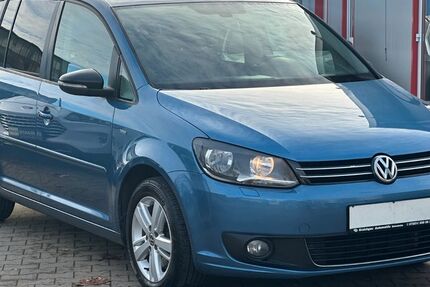 VW Touran 382.000 km 5.995 &euro; Bruchsal-Helmsheim 76646