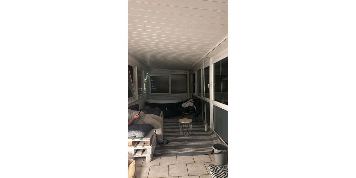 Erdgeschoßwohnung Haßfurt - 4.5 Zimmer, 125 m&sup2;, 225.000&euro; | Angebot:26212452