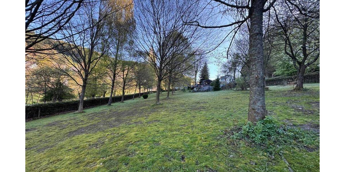 Mehrfamilienhaus, Wohnhaus Schmallenberg Harbecke - 9 Zimmer, 231 m&sup2;, 450.000&euro; | Angebot:26219084