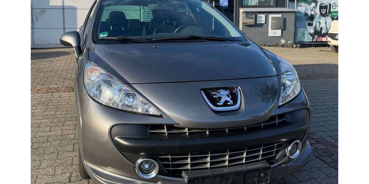 Peugeot 207 125.000 km 5.000 &euro; Konstanz 78467