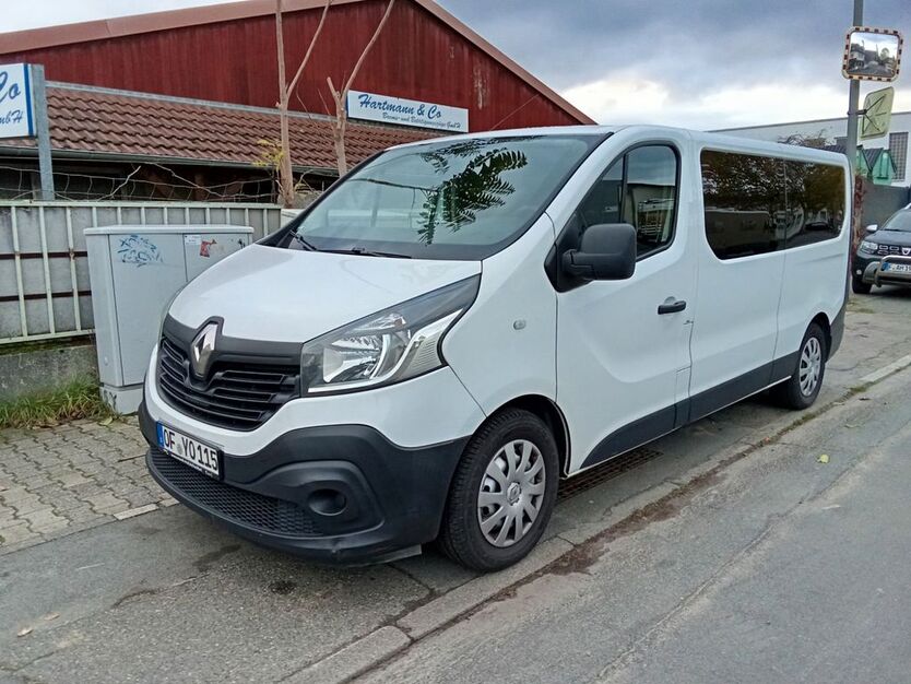 Renault Trafic 210.000 km 13.100 € Frankfurt 60388