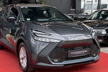 Toyota C-HR 26.700 km 29.990 &euro; Ludwigsfelde 14974