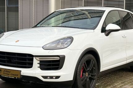 Porsche Cayenne 280.000 km 25.800 &euro; München 81547
