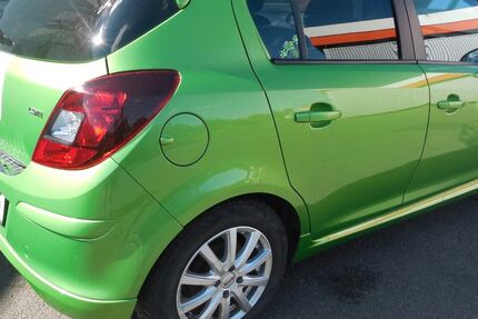 Opel Corsa 178.500 km 5.700 € Nürnberg 90408