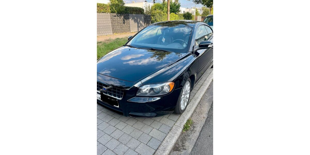 Volvo C70 73.600 km 14.900 &euro; Köln 50859