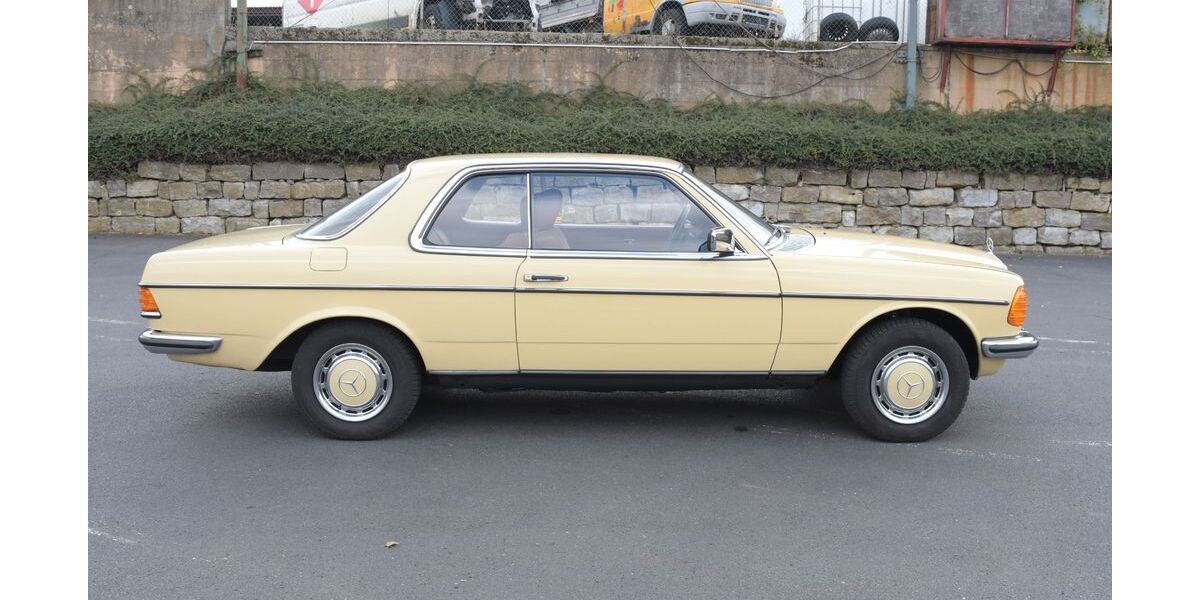 Mercedes-Benz CE 280 145.000 km 17.990 &euro; Kleinrinderfeld 97271