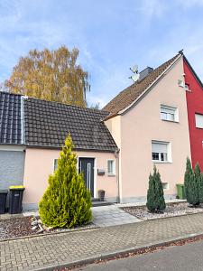 RAUM FÜR FAMILIE, RUHE UND ZUKUNFT - Reihenmittelhaus Kamen | Angebot:27029842