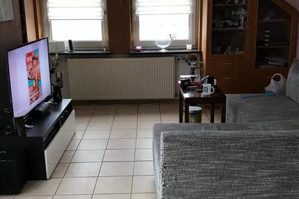 Schönes 2 Zimmer Apartment mit Loggia zimmer