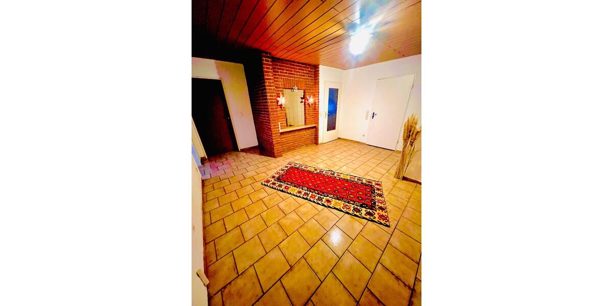 Mehrfamilienhaus, Wohnhaus Krempe - 11 Zimmer, 310 m&sup2;, 239.000&euro; | Angebot:26356457