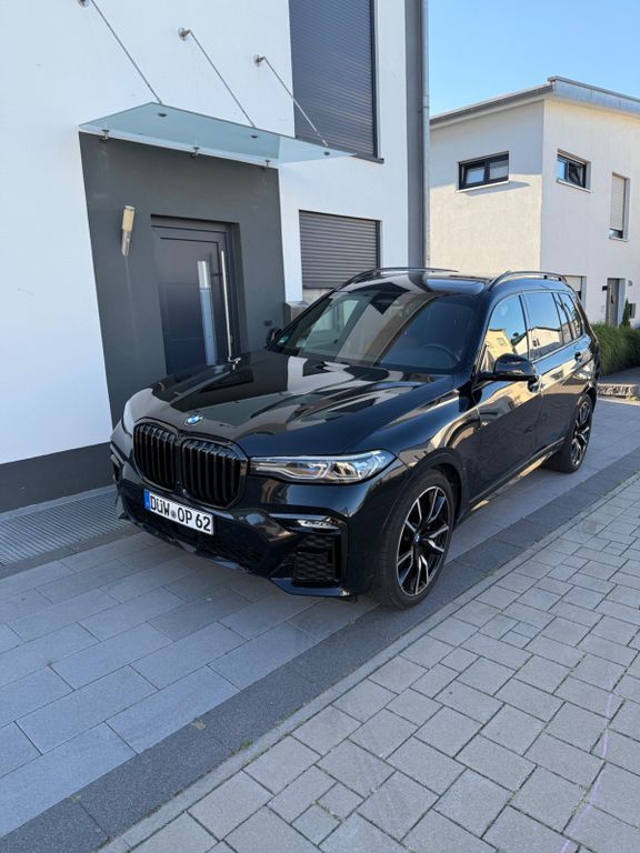 X7