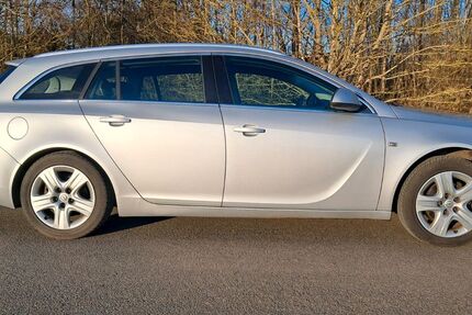 Opel Insignia 169.000 km 9.990 &euro; Suderburg 29556