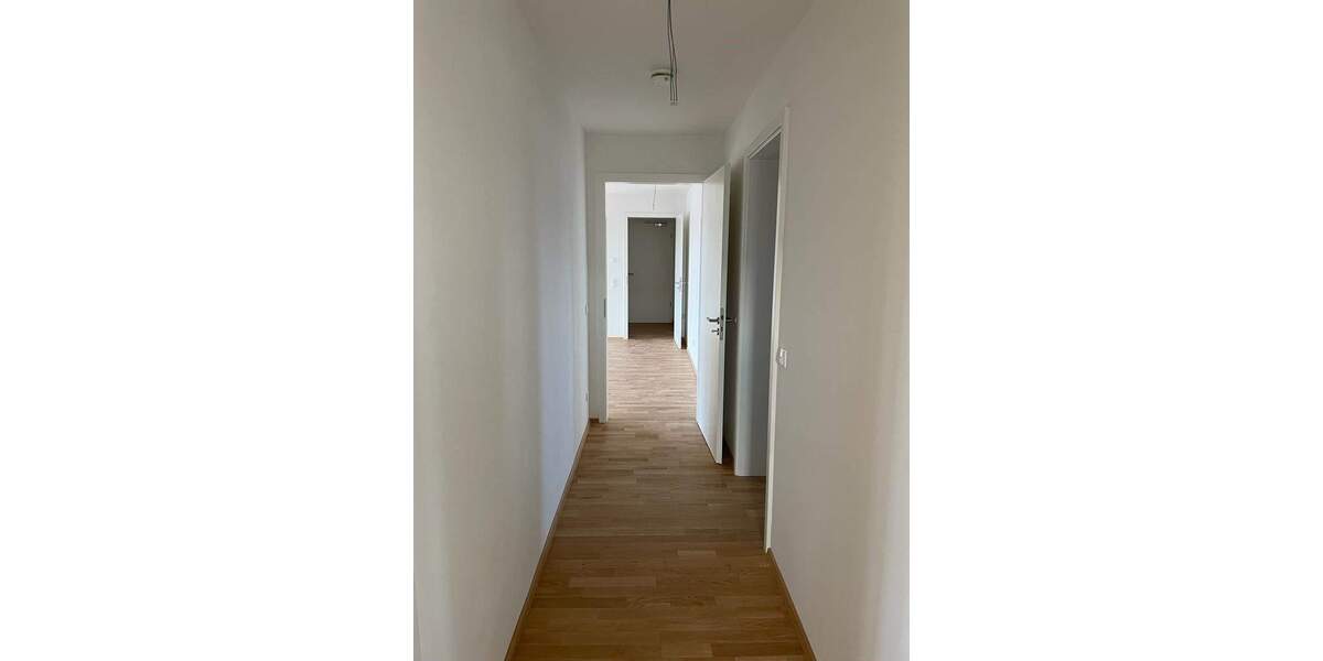 Etagenwohnung Schweinfurt Musikerviertel und amerik. Siedlung - 3 Zimmer, 94 m&sup2;, 999&euro; | Angebot:26435771