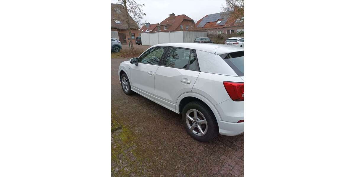 Audi Q2 128.000 km 13.000 &euro; Recklinghausen 45659