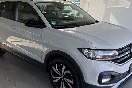 VW T-Cross 100.000 km 15.890 &euro; Braunschweig 38116