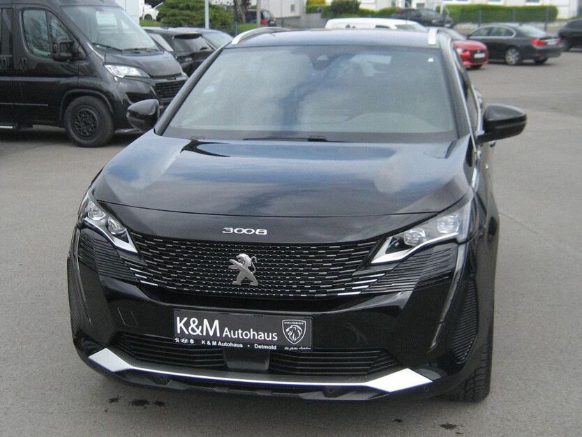 Peugeot 3008 27.000 km 30.990 € Detmold 32758