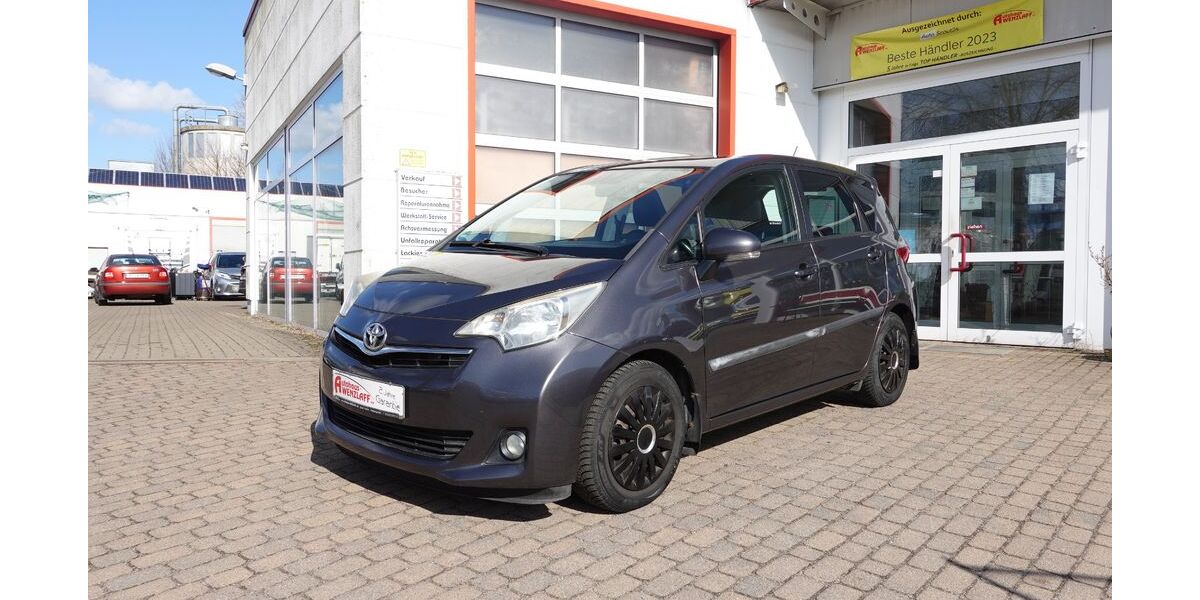 Toyota Verso-S 51.404 km 10.500 &euro; Dahlwitz Hoppegarten 15366