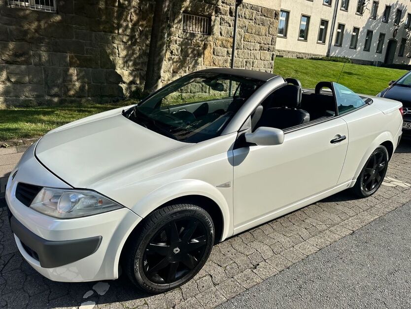 Renault Megane 219.000 km 1.890 € Hamm 59067