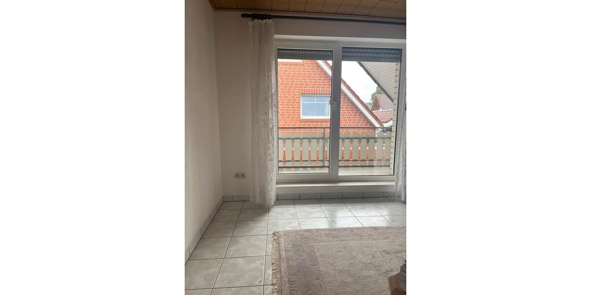 Einfamilienhaus Wallenhorst - 6 Zimmer, 150 m&sup2;, 1.600&euro; | Angebot:27607865