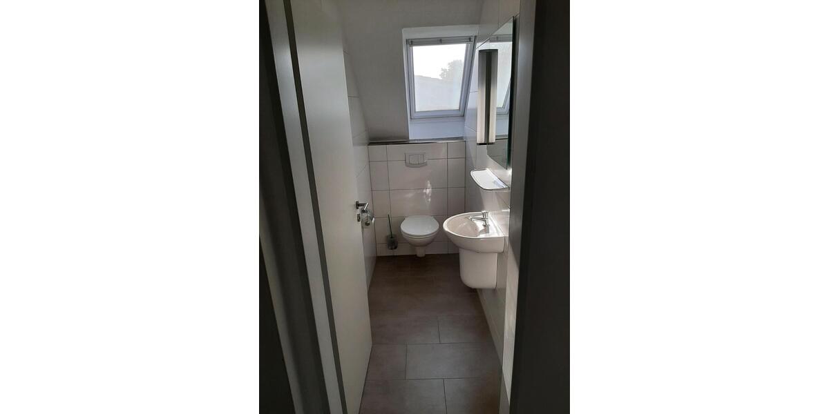 Einfamilienhaus Papenburg - 8 Zimmer, 228 m&sup2;, 345.000&euro; | Angebot:27018024