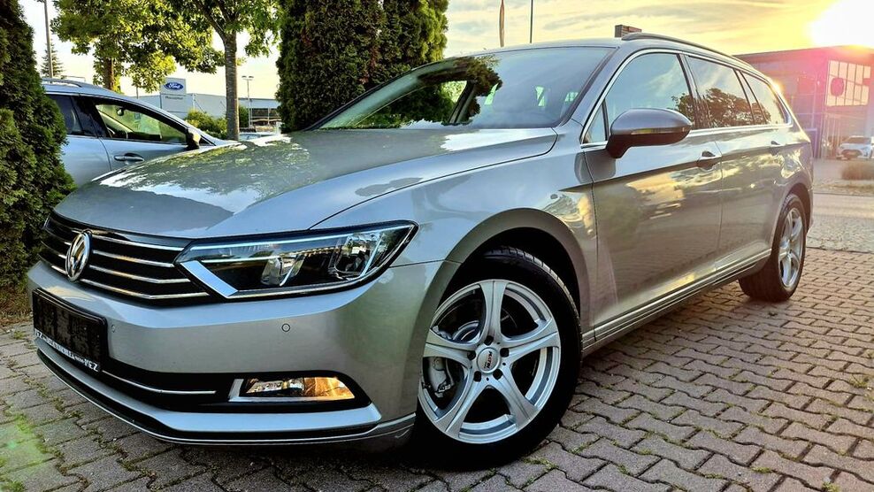 VW Passat 272.121 km 7.980 € Dachau ( bei München ) 85221