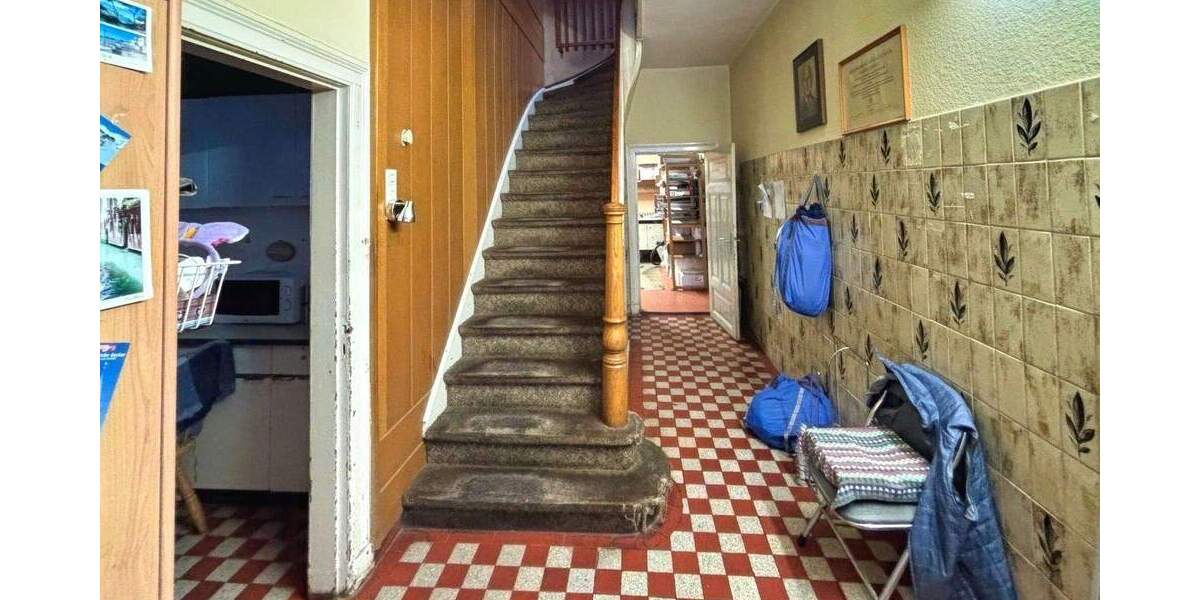 Mehrfamilienhaus, Wohnhaus Reinfeld - 9 Zimmer, 194 m&sup2;, 390.000&euro; | Angebot:25835057